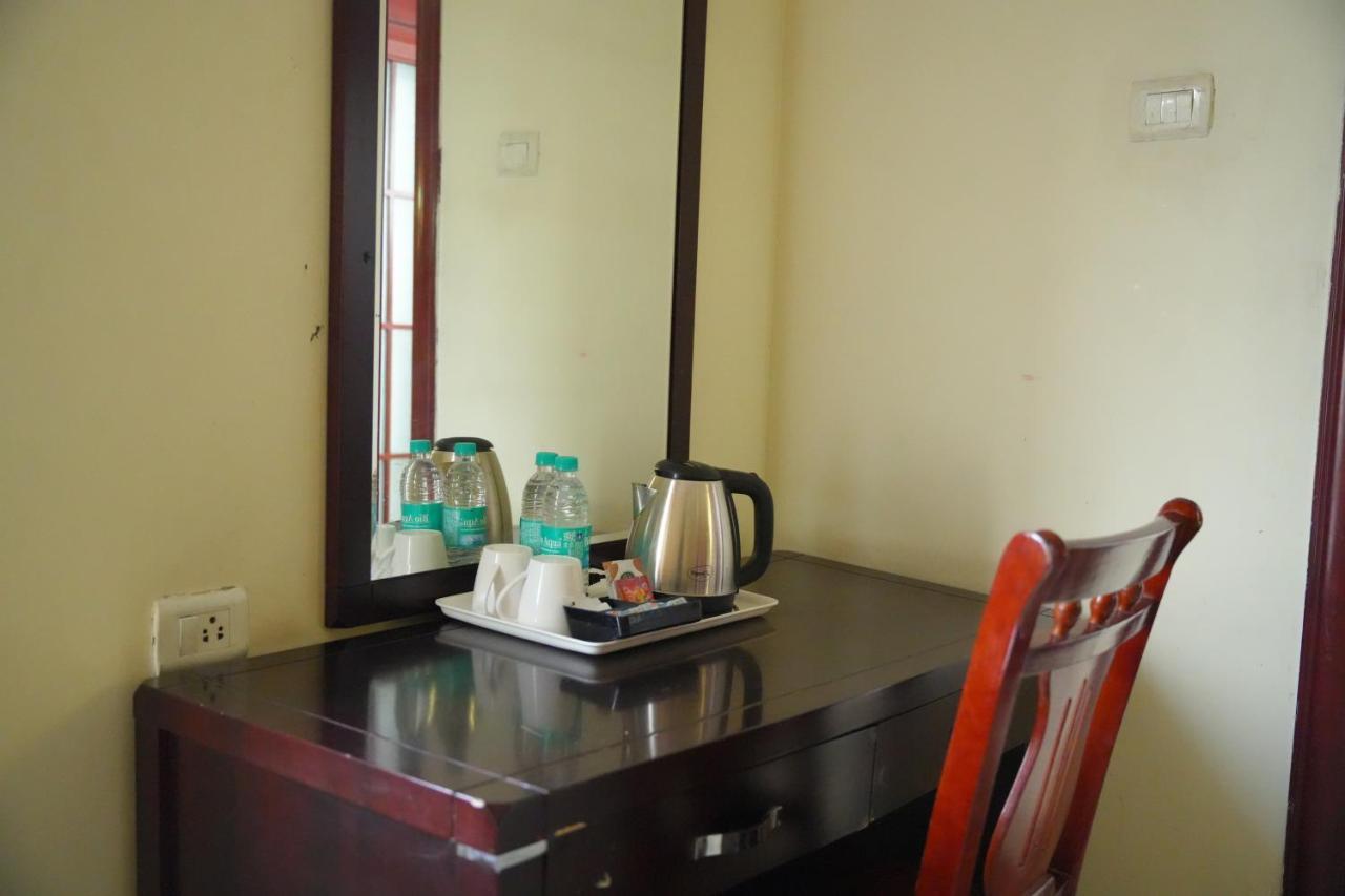 Mg Zion Hotel Tirupati Zewnętrze zdjęcie